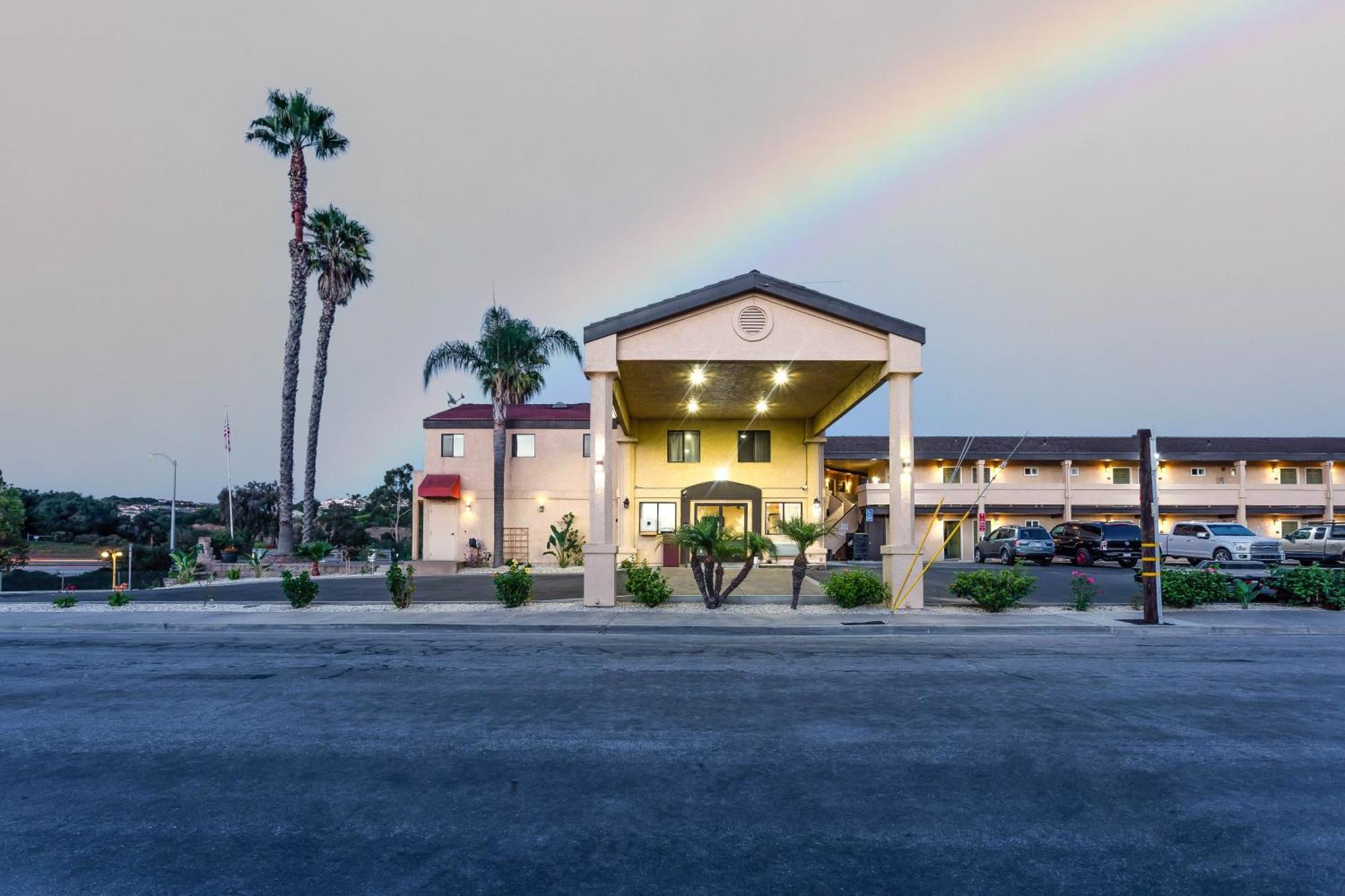 Aloha Inn Arroyo Grande Exterior photo