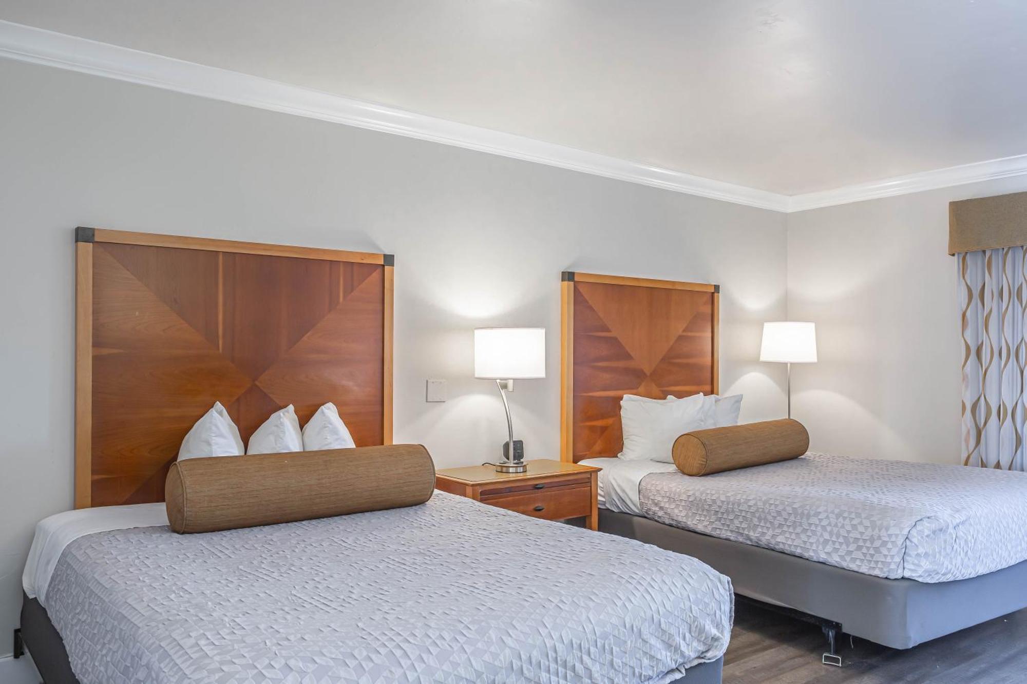 Aloha Inn Arroyo Grande Room photo