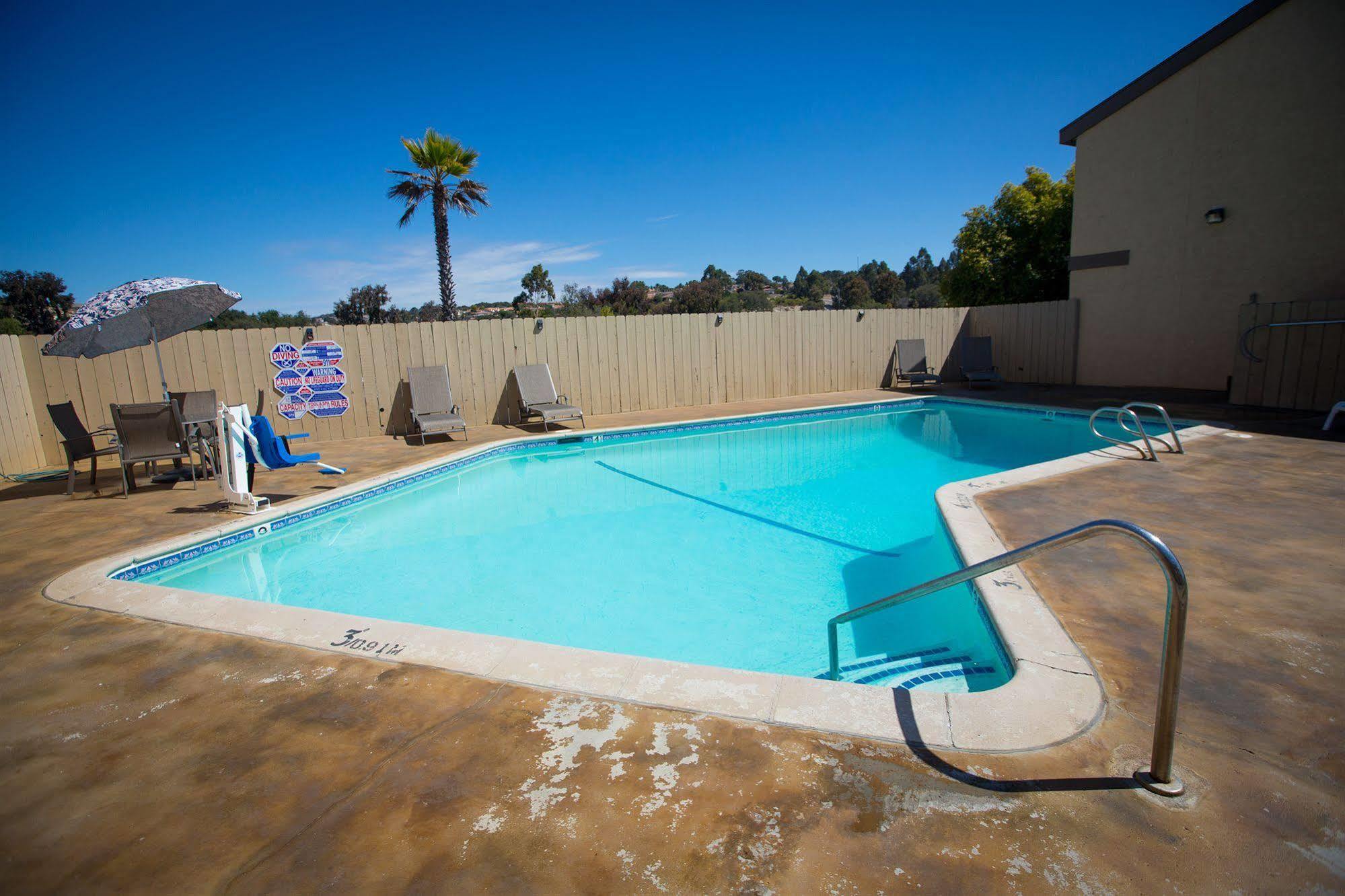 Aloha Inn Arroyo Grande Exterior photo